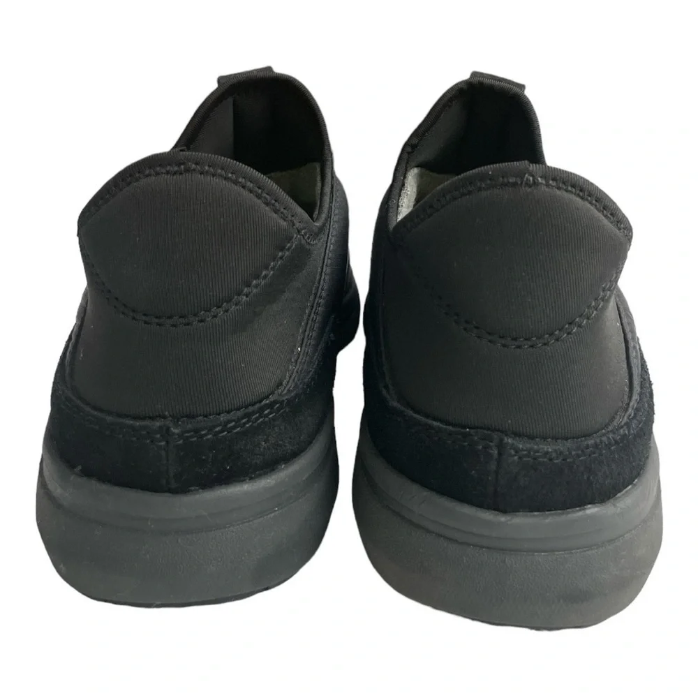 Florsheim nursing lounge upper